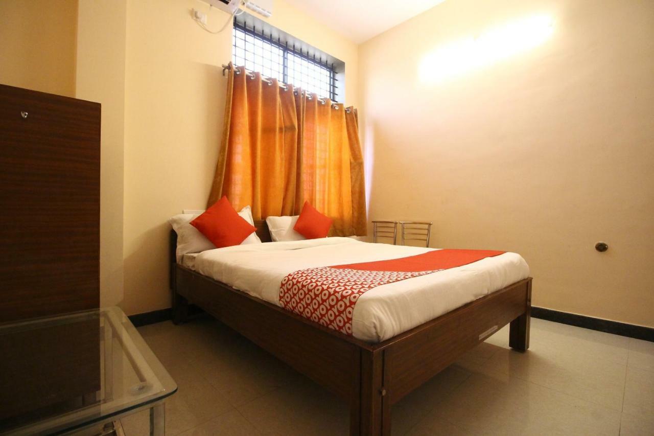 Oyo Flagship 30734 Jeevan Lodge Simoga Kültér fotó