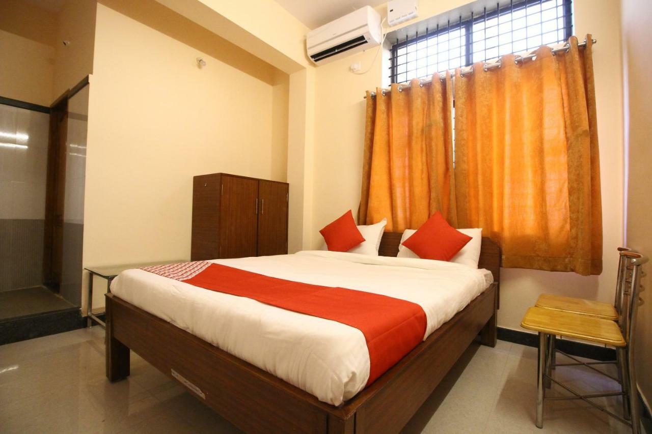 Oyo Flagship 30734 Jeevan Lodge Simoga Kültér fotó